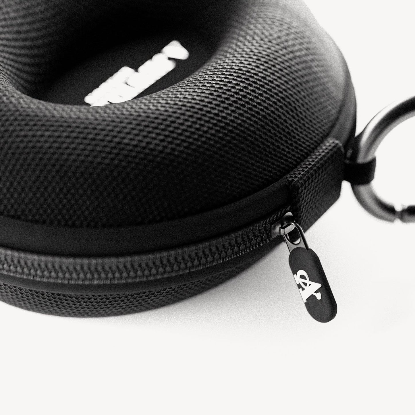 A Jewellers Single Watch Travel Case - A Jewellers