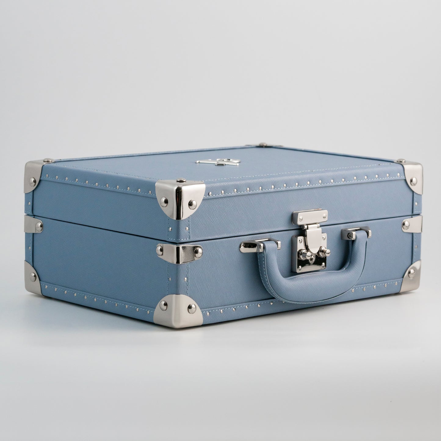 A Jewellers VIP Luxury Jewellery Trunk