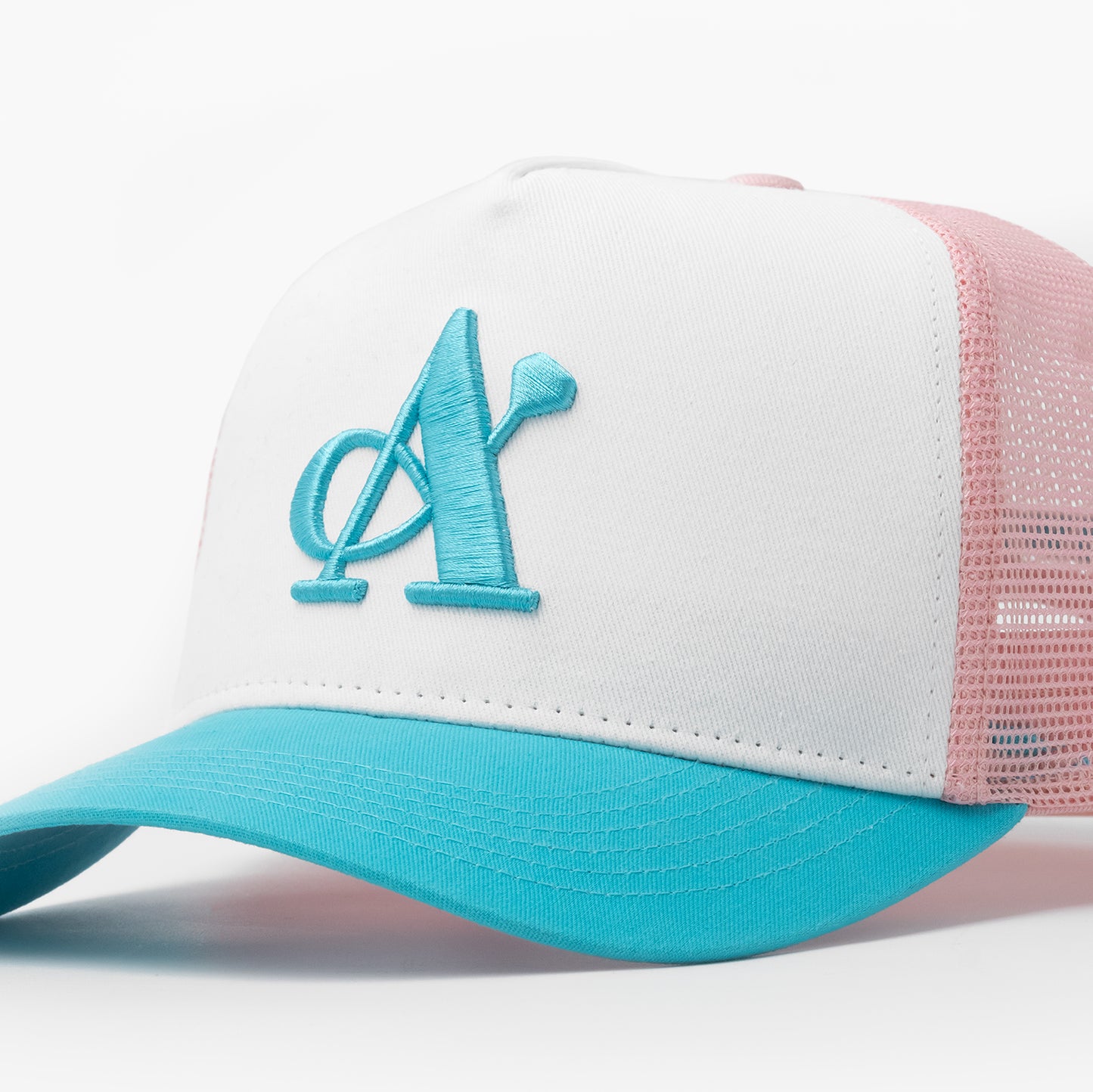 A Jewellers Sorbet Signature Trucker Cap White/Baby Pink/Blue